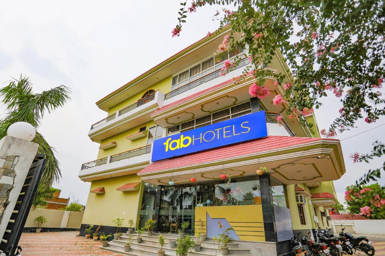 Fabhotel Kriti Green فاراناسي المظهر الخارجي الصورة