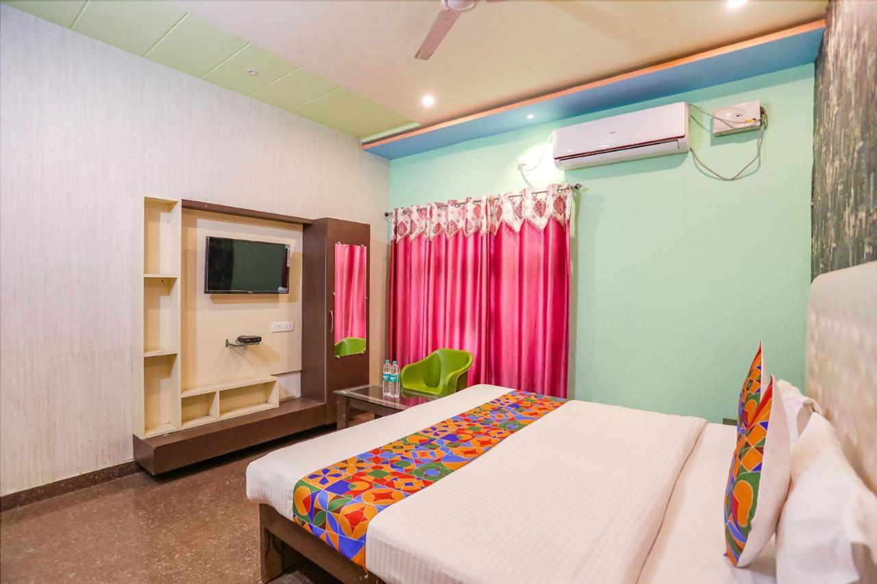 Fabhotel Kriti Green فاراناسي المظهر الخارجي الصورة